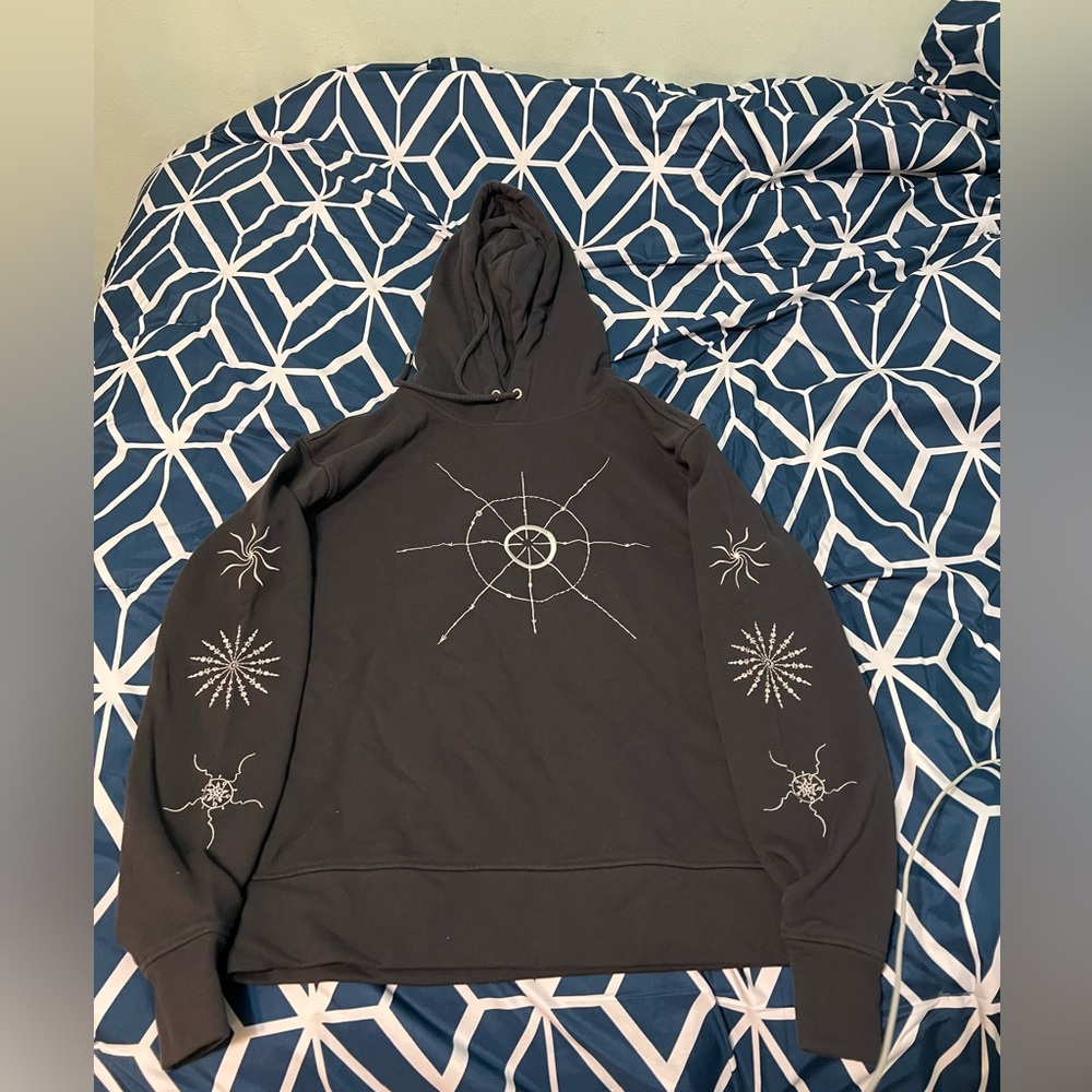 Dr. Woo embroidered Unisex Hoodie
In Vintage Black